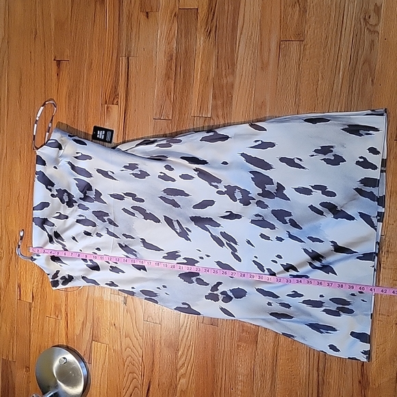 Express Women's Leopard Print Satin Cowl Neck Slip Dress - Picture 8 of 11